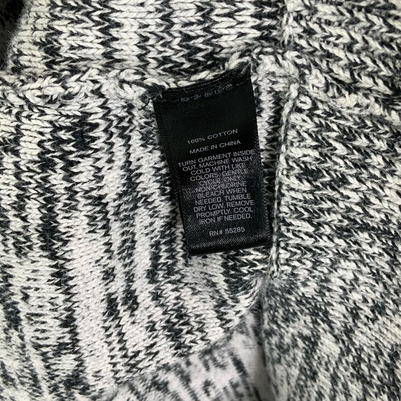 EXPRESS Pullover Drawstring Sweater Sweatshirt Knit Black White Medium J7 - Picture 4 of 7